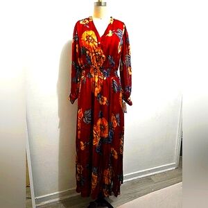 Maxi dress chiffon/silk polyester with linning